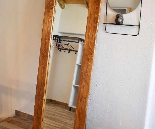 Magico Loft Καλαβάρδα